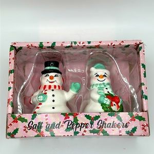 Me and Mrs Snowman Salt & Pepper Shakers
